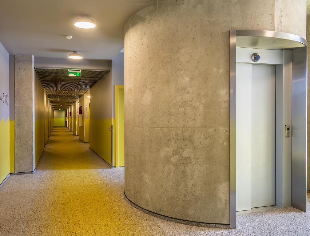 Urbihop Hotel Vilnius Exterior foto